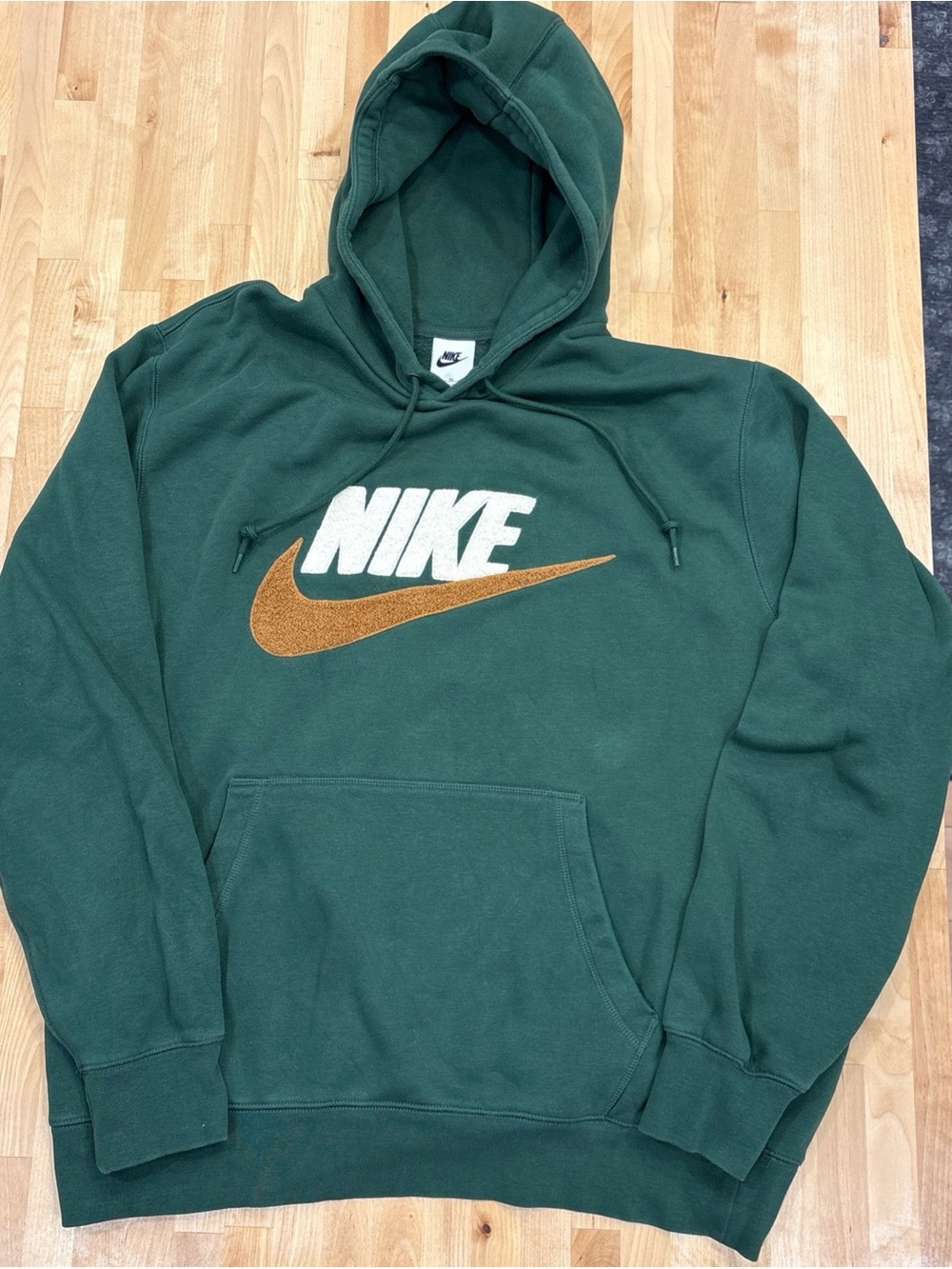 Nike Club Fleece Brushed Back White Brown Chenille Logo Green Hoodie Mens XL